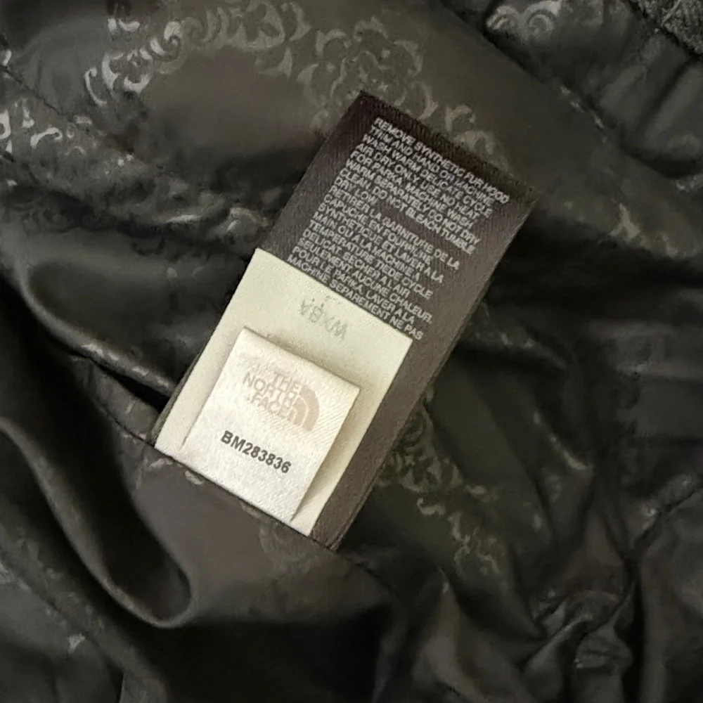 North Face Nebula Bomber Snow Ski Jacket 600 Fill Size S - Picture 5 of 8